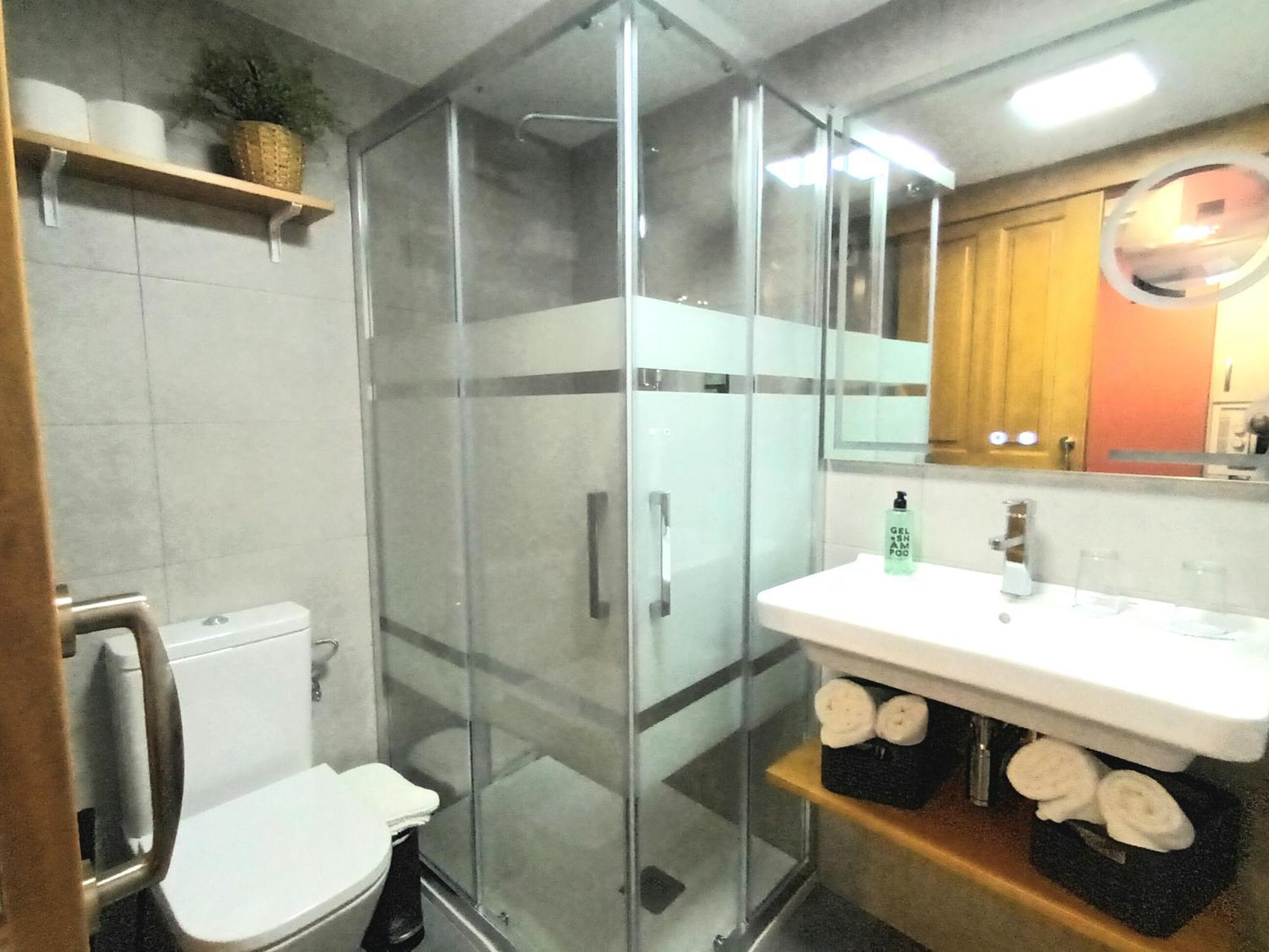 Apartamentos La Casa Del Pintor Cudillero Pokoj fotografie
